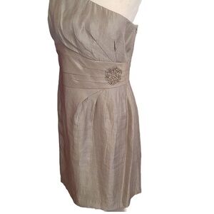 Tahari Gold Metallic Party Dress One Shoulder 10